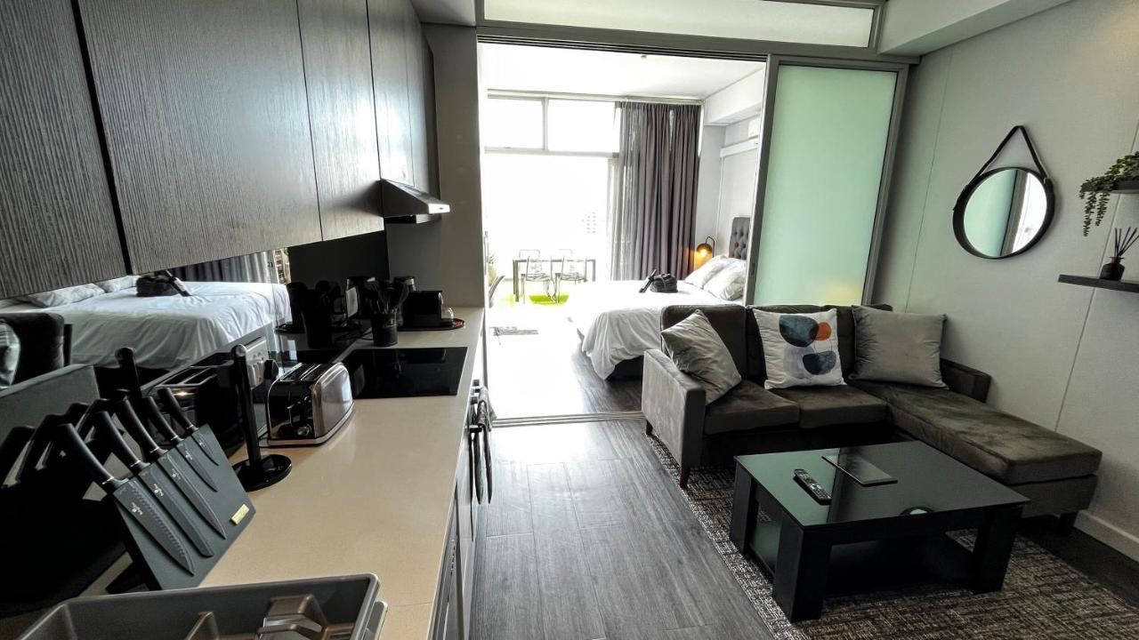 Modern Luxury Studio With Breathtaking City Views - No Load Shedding Le Cap Extérieur photo