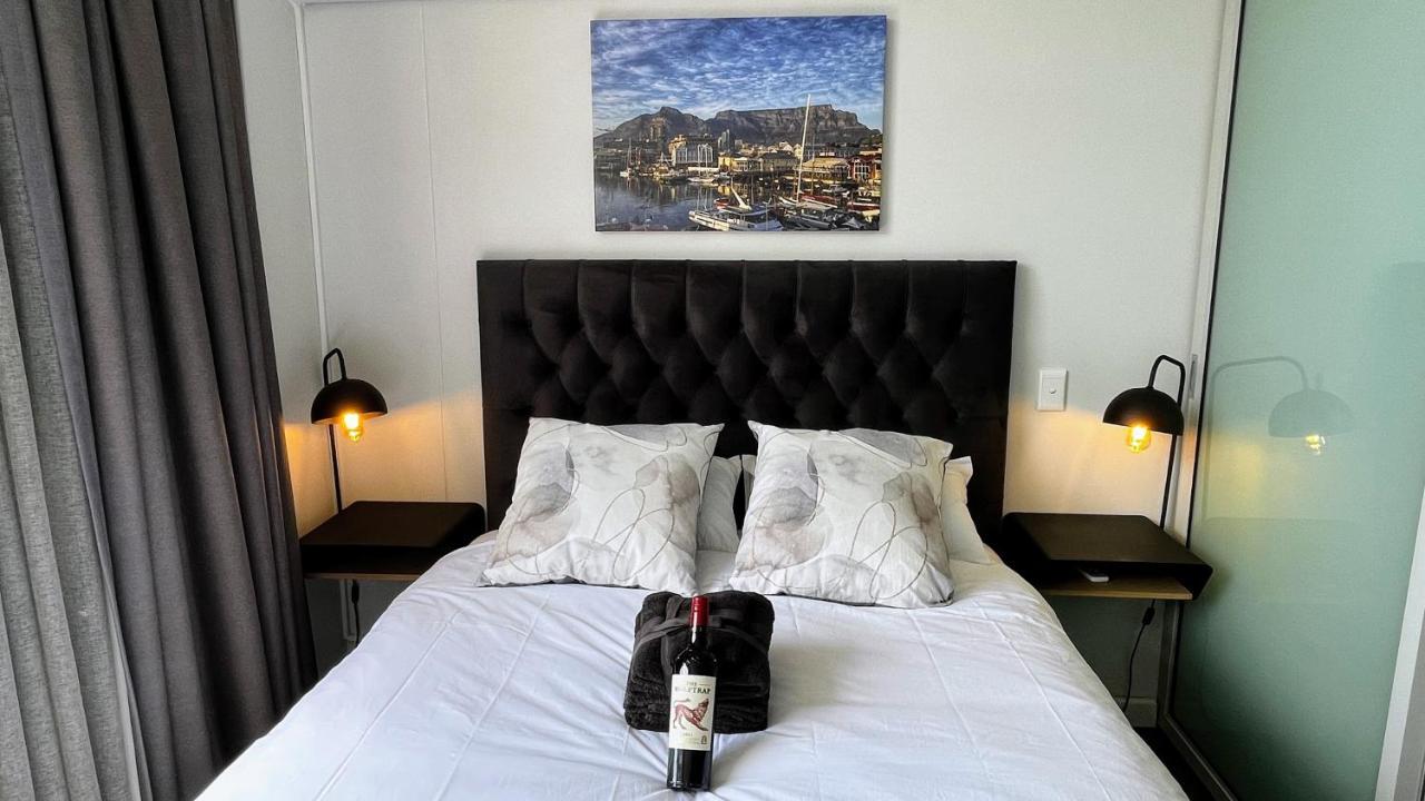 Modern Luxury Studio With Breathtaking City Views - No Load Shedding Le Cap Extérieur photo