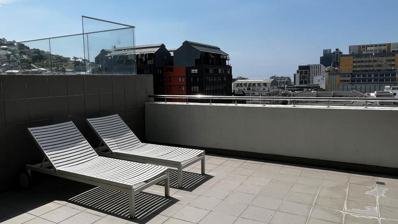 Modern Luxury Studio With Breathtaking City Views - No Load Shedding Le Cap Extérieur photo