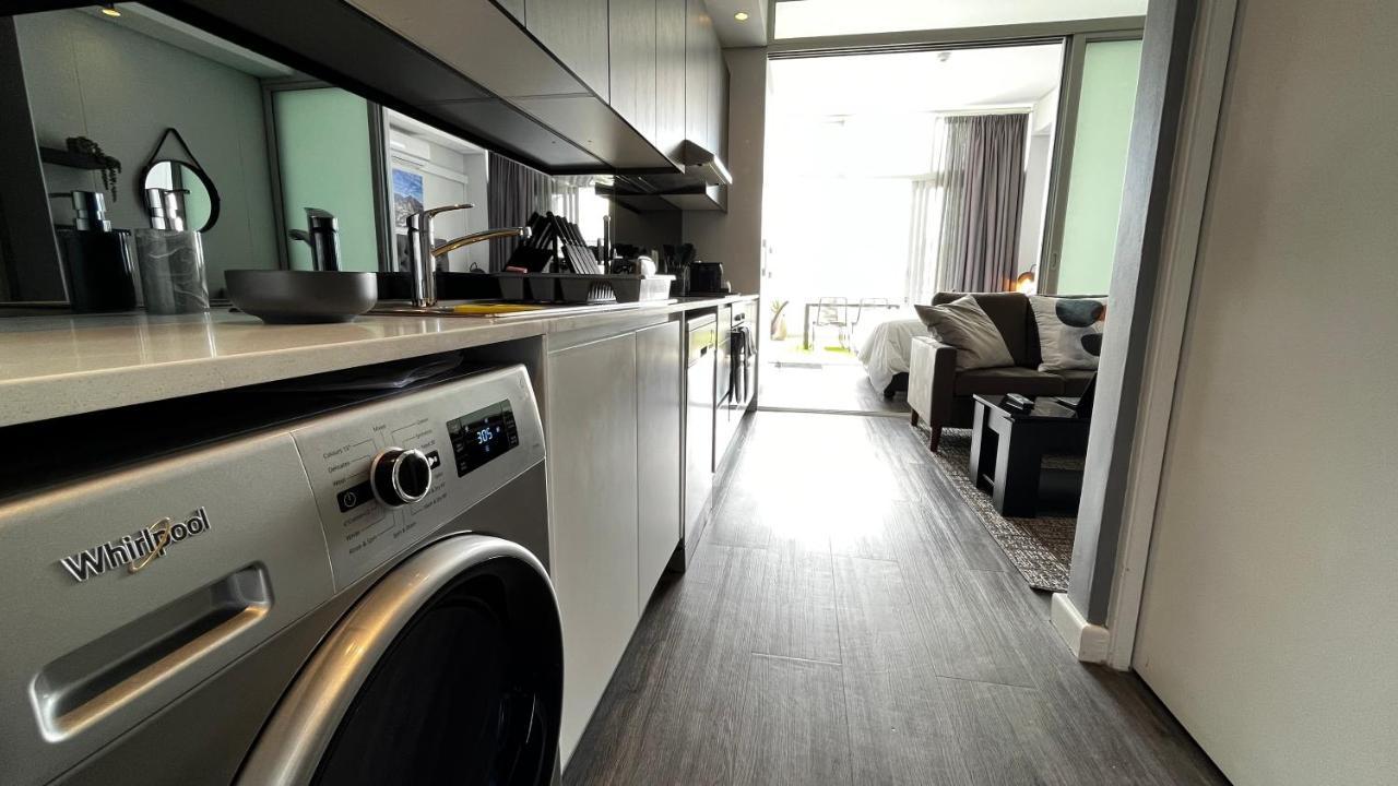 Modern Luxury Studio With Breathtaking City Views - No Load Shedding Le Cap Extérieur photo
